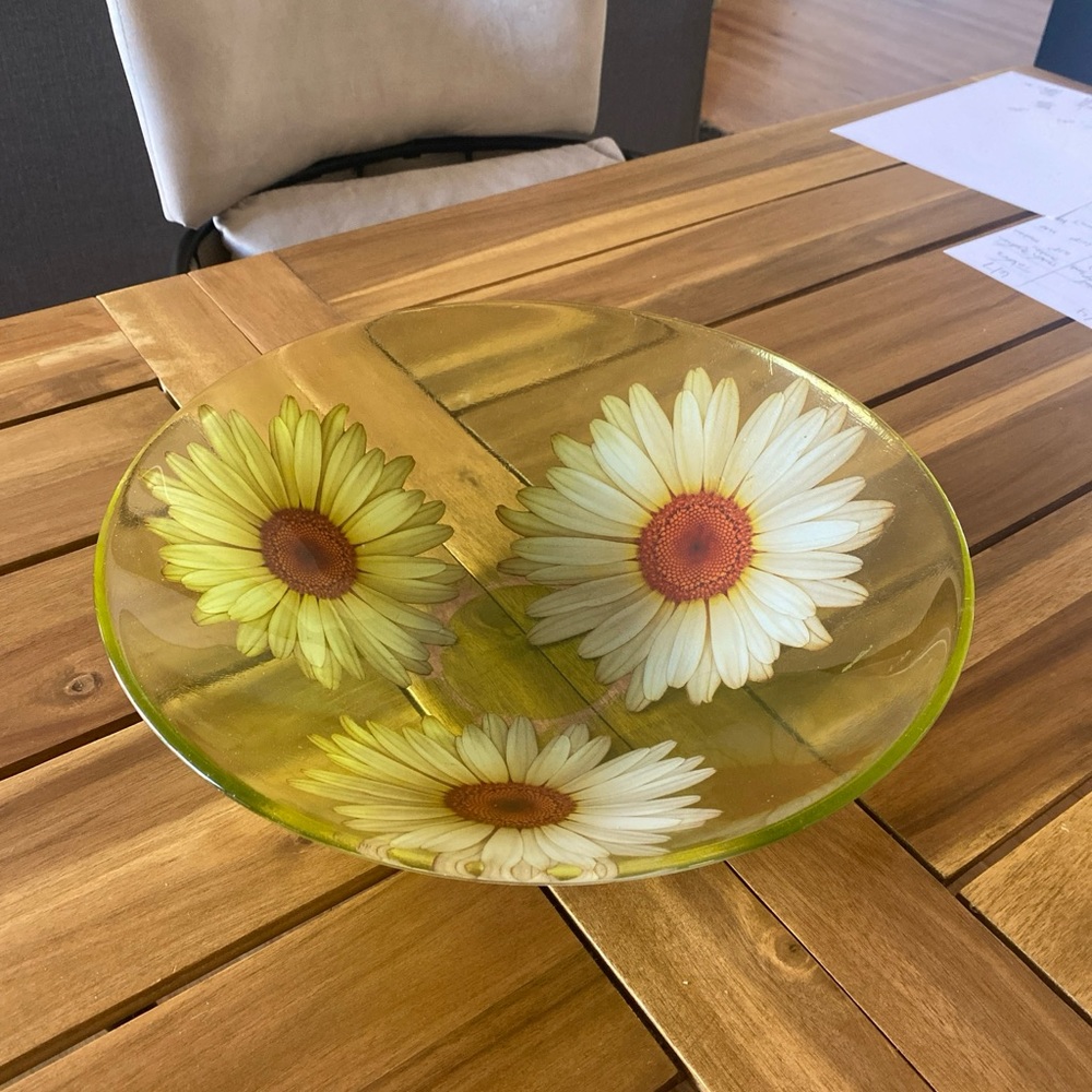 Vintage Daisy Glass Bowl